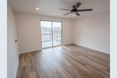 8492 S Mesa Dr E, Sandy, UT 84093 - Photo 7