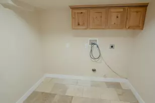 8492 S Mesa Dr E, Sandy, UT 84093 - Photo 29