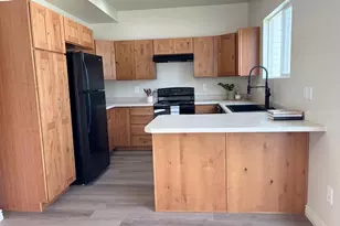 814 W 600 S, Springville, UT 84663 - Photo 5