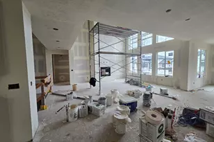 39 N Hayfield Cir, Kaysville, UT 84037 - Photo 3