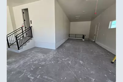 39 N Hayfield Cir, Kaysville, UT 84037 - Photo 3