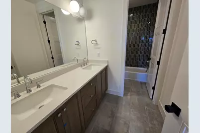 39 N Hayfield Cir, Kaysville, UT 84037 - Photo 21