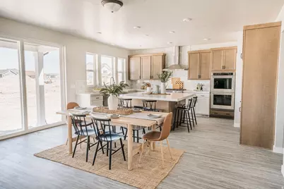 5199 S Paramount Cv, Riverdale, UT 84405 - Photo 9