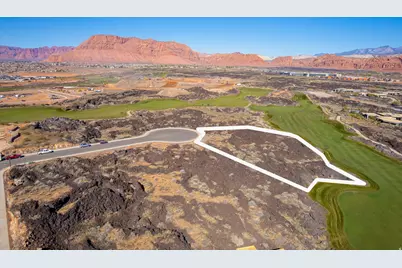 2447 South Village Dr #8, Santa Clara, UT 84765 - Photo 5