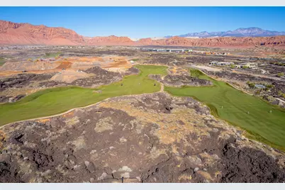 2447 South Village Dr #8, Santa Clara, UT 84765 - Photo 13