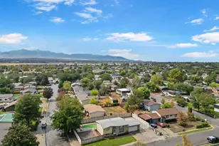 6622 S Georgia Dr, West Jordan, UT 84084 - Photo 7