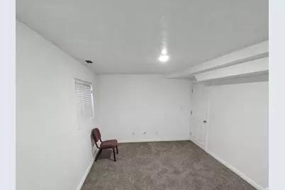 8464 S Meadowlark Ln, West Jordan, UT 84088 - Photo 25