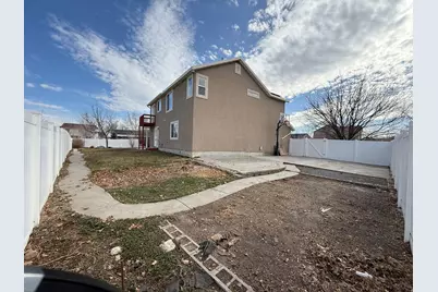 6724 W Hunter Wood Cir, West Valley, UT 84128 - Photo 43