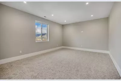 1452 W Meadow Glen Dr, Bluffdale, UT 84065 - Photo 31