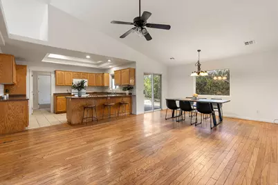 230 N 2230 E, Saint George, UT 84790 - Photo 15