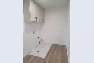 335 N 200 W, Moroni, UT 84646 - Photo 13