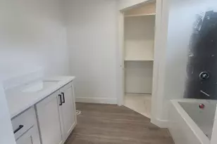 335 N 200 W, Moroni, UT 84646 - Photo 5