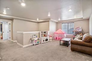 348 S Hayes Well Ln, Saratoga Springs, UT 84045 - Photo 9