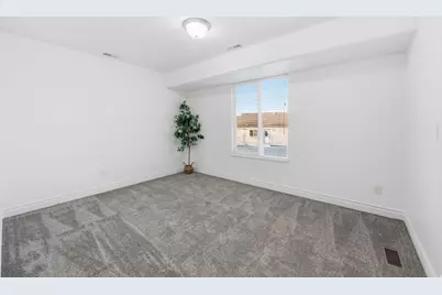 389 E 1290 S, Payson, UT 84651 - Photo 21