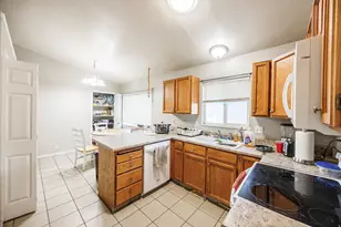 673 E 1650 S, Orem, UT 84097 - Photo 11