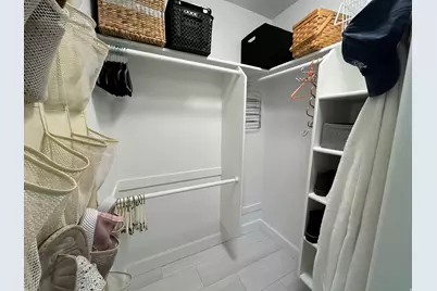 10945 S Hyrum Pl E, Sandy, UT 84070 - Photo 11