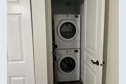 10945 S Hyrum Pl E, Sandy, UT 84070 - Photo 35