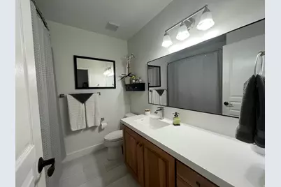 10945 S Hyrum Pl E, Sandy, UT 84070 - Photo 17