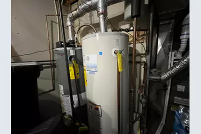 10945 S Hyrum Pl E, Sandy, UT 84070 - Photo 41