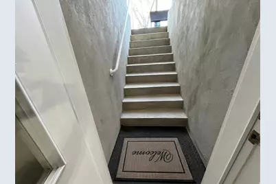 10945 S Hyrum Pl E, Sandy, UT 84070 - Photo 37