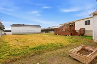 4692 W Palmer Dr, West Valley, UT 84120 - Photo 27