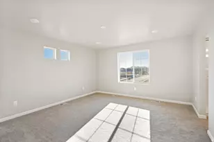 264 N Roundabout St, Saratoga Springs, UT 84045 - Photo 3