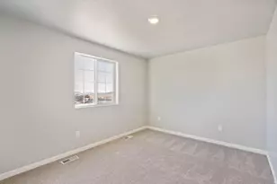 264 N Roundabout St, Saratoga Springs, UT 84045 - Photo 11