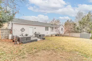 729 E Crestview Dr S, Tooele, UT 84074 - Photo 19