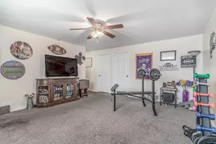 729 E Crestview Dr S, Tooele, UT 84074 - Photo 11