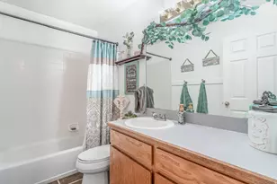 729 E Crestview Dr S, Tooele, UT 84074 - Photo 7