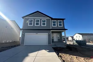 3643 N Eagle Dr, Eagle Mountain, UT 84005 - Photo 1
