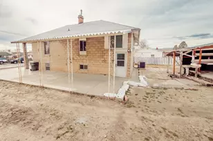 424 W 300 N, Price, UT 84501 - Photo 43