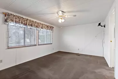 3800 S 1900 W #196, Roy, UT 84067 - Photo 17