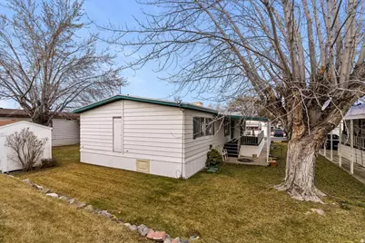 3800 S 1900 W #196, Roy, UT 84067 - Photo 29