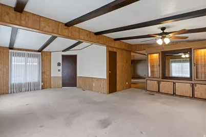 3800 S 1900 W #196, Roy, UT 84067 - Photo 7