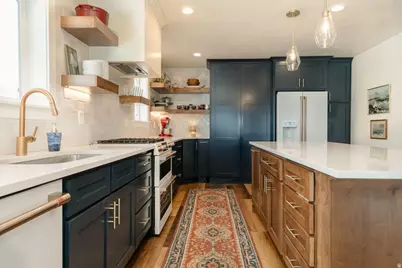 659 S 330 W, Providence, UT 84332 - Photo 9