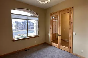 11521 S Black Forest Dr S, Sandy, UT 84094 - Photo 15