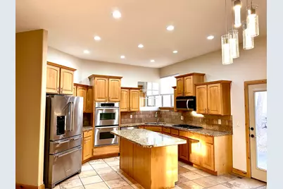 11521 S Black Forest Dr S #8, Sandy, UT 84094 - Photo 3