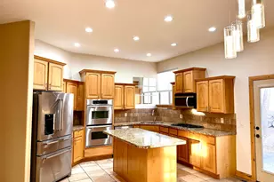 11521 S Black Forest Dr S, Sandy, UT 84094 - Photo 3