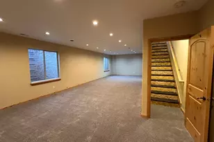 11521 S Black Forest Dr S, Sandy, UT 84094 - Photo 35