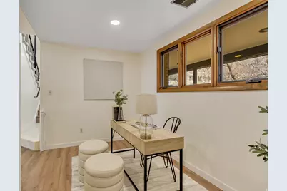 1638 Country Hills Dr, Ogden, UT 84403 - Photo 15