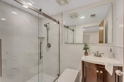 1638 Country Hills Dr, Ogden, UT 84403 - Photo 17