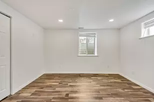 1638 Country Hills Dr, Ogden, UT 84403 - Photo 35