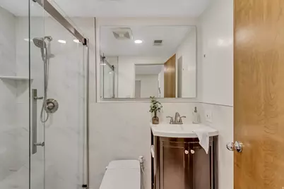 1638 Country Hills Dr, Ogden, UT 84403 - Photo 17