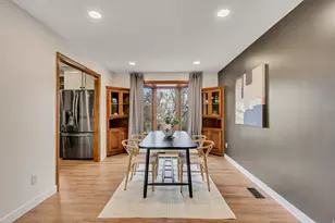 1638 Country Hills Dr, Ogden, UT 84403 - Photo 5