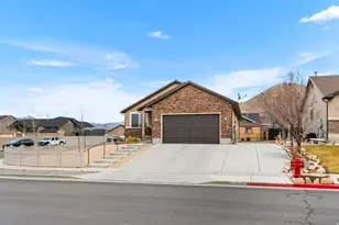 1087 S 1010 W, Tooele, UT 84074 - Photo 29