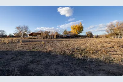 1676 E 2500 S, Vernal, UT 84078 - Photo 33