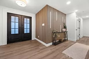 7647 S Twin Lakes Circle, Cottonwood Heights, UT 84121 - Photo 11