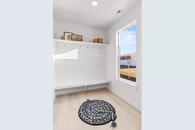 680 S 50 E #112, Hyde Park, UT 84318 - Photo 17