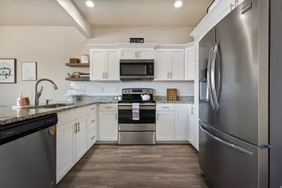 4373 E Caspian Court Ct S #35, Eagle Mountain, UT 84005 - Photo 7